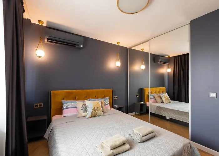 Апартаменты Topaz Beachfront *