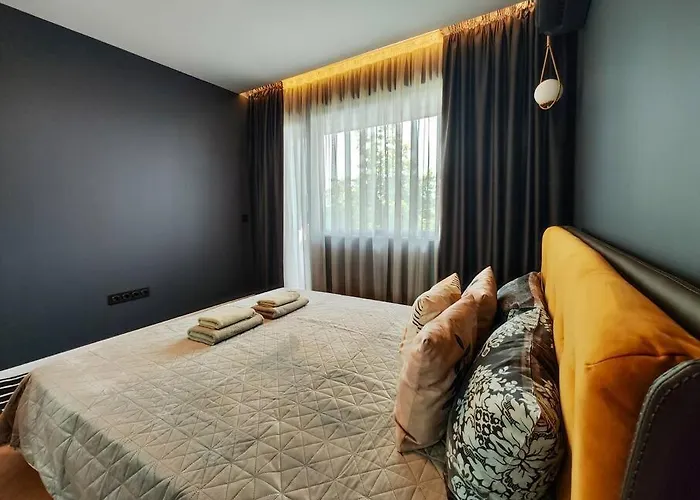 Topaz Beachfront Апартаменты